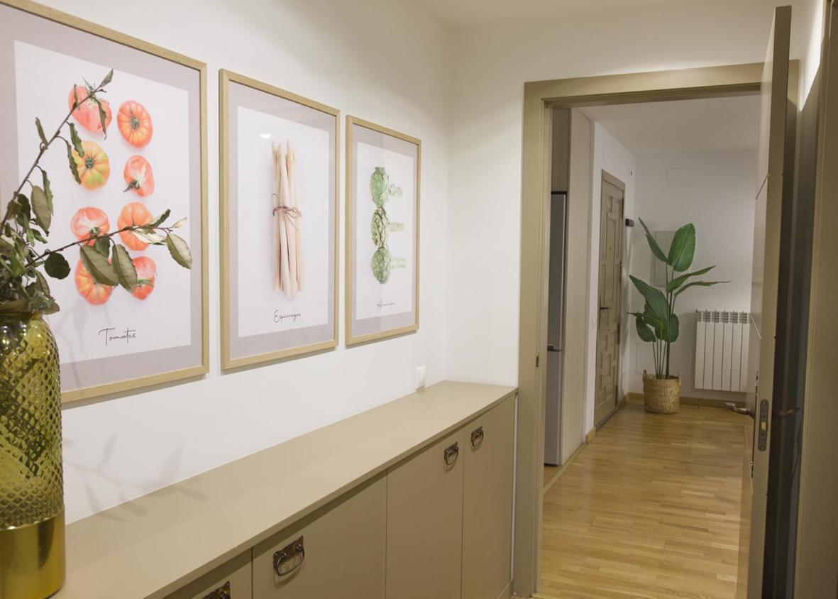 Apartamento Palacio Descalzos Tudela Eksteriør billede